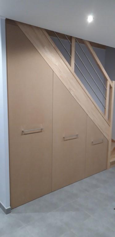 Placard sous-escalier