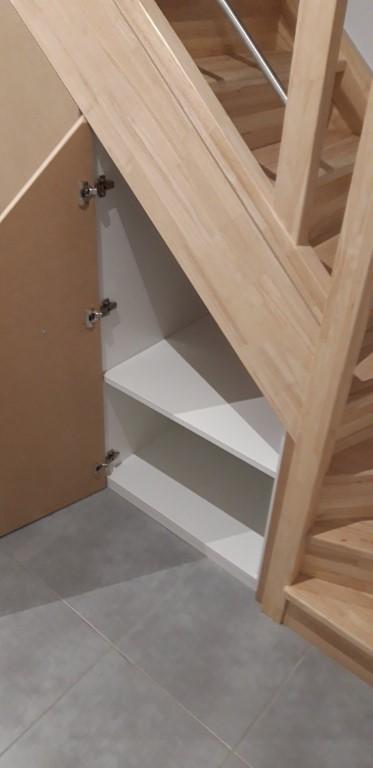 Placard sous-escalier